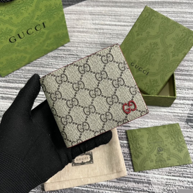 G*u*i wallets & purse